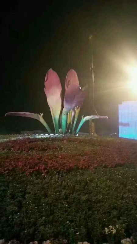 彩繪蘭花雕塑 景觀雕塑 街頭玉蘭花雕塑
