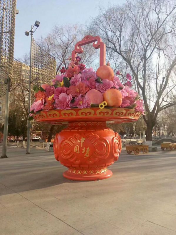 門口花籃雕塑訂做，戶外雕塑，旅游區(qū)花籃雕塑供給