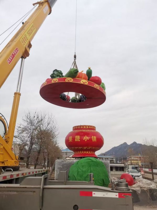 彩繪景觀花籃雕塑通用，花園小品，廣場玻璃鋼花籃雕塑優(yōu)價